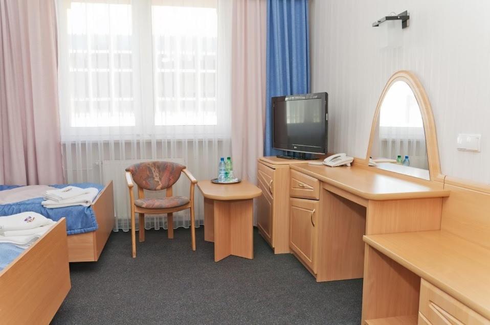 Vistula Hotel Świecie Rom bilde