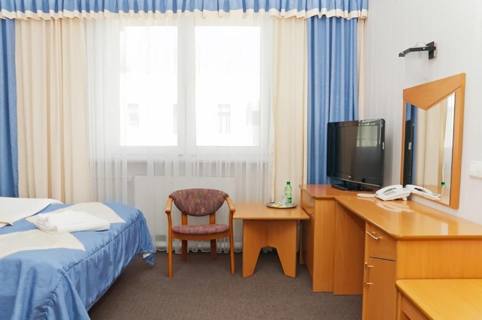 Vistula Hotel Świecie Rom bilde